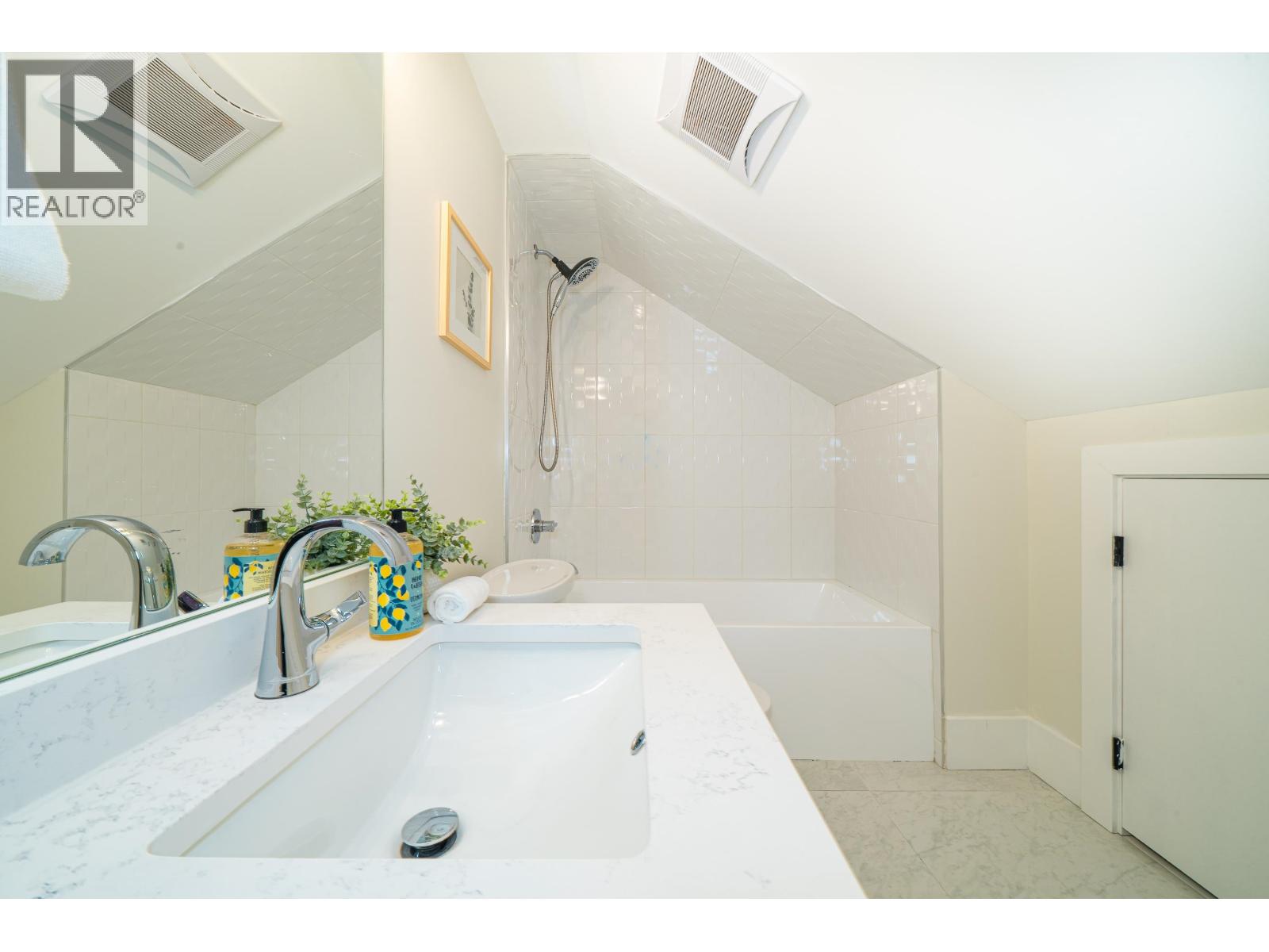 7815 SHAUGHNESSY STREET, Vancouver