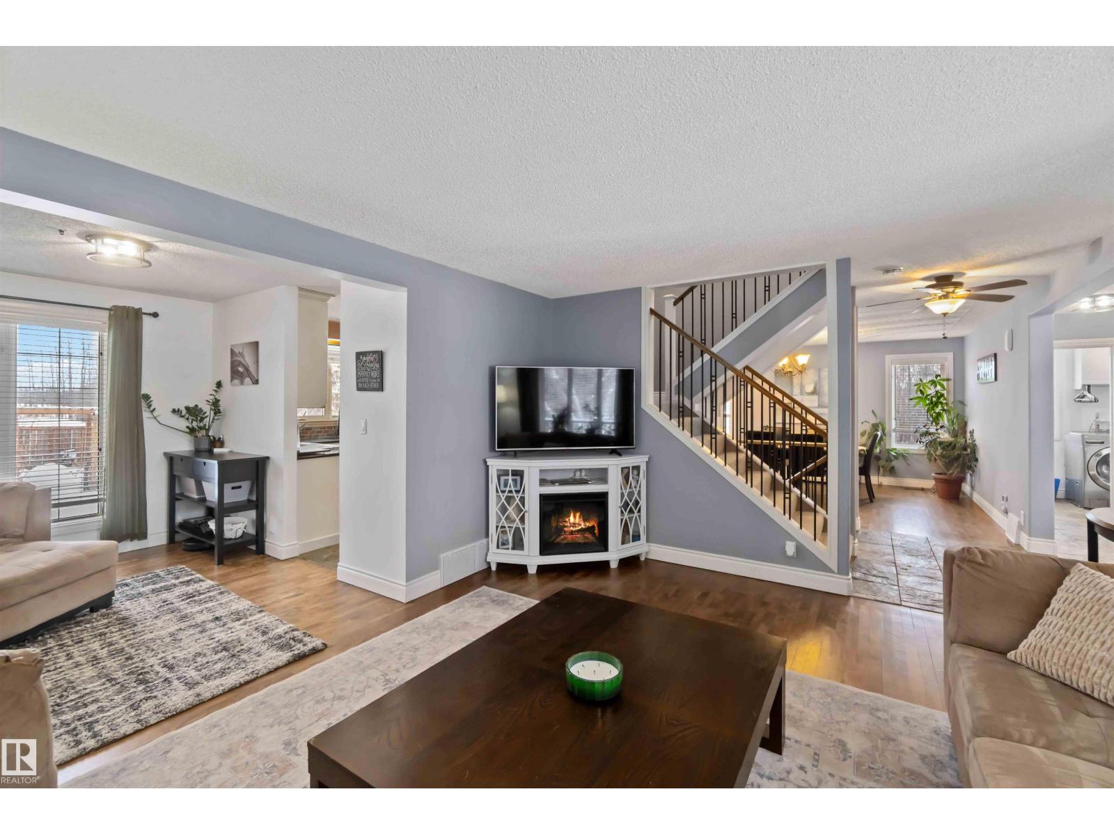 501 LAKESIDE DR, Rural Parkland County