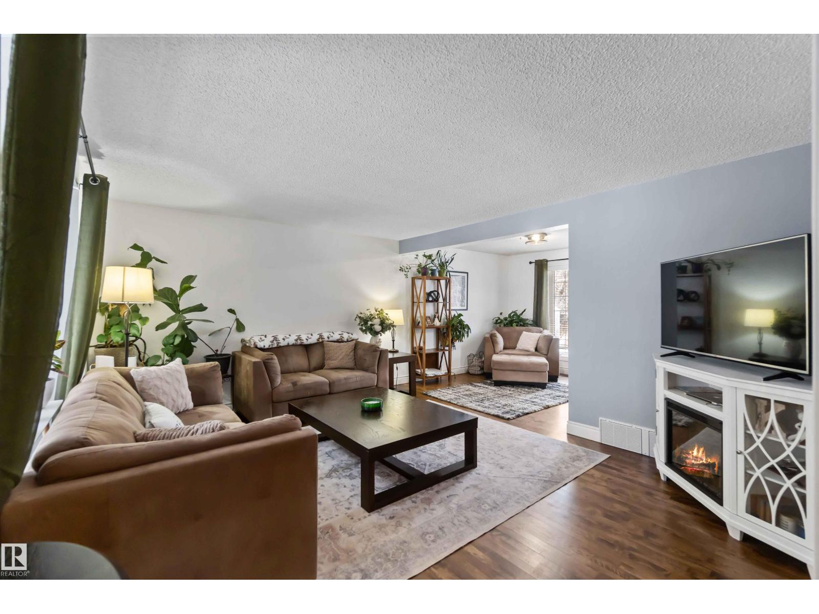 501 LAKESIDE DR, Rural Parkland County