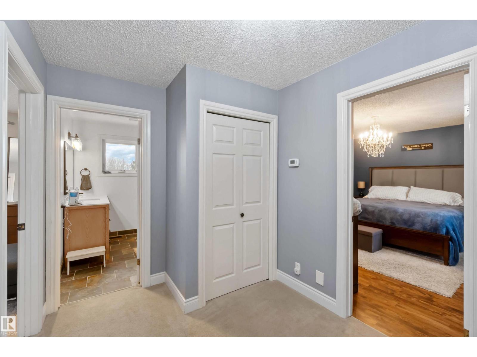 501 LAKESIDE DR, Rural Parkland County