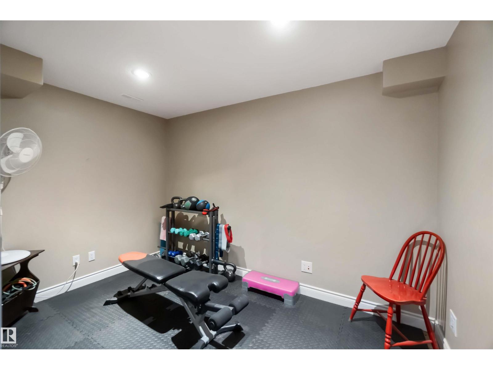 501 LAKESIDE DR, Rural Parkland County