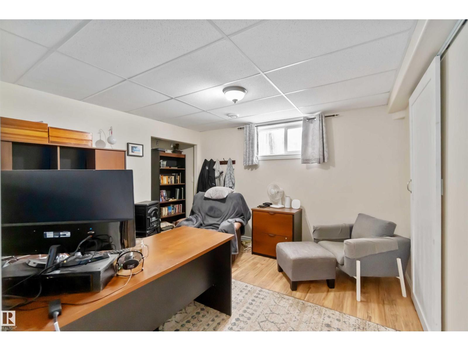 501 LAKESIDE DR, Rural Parkland County