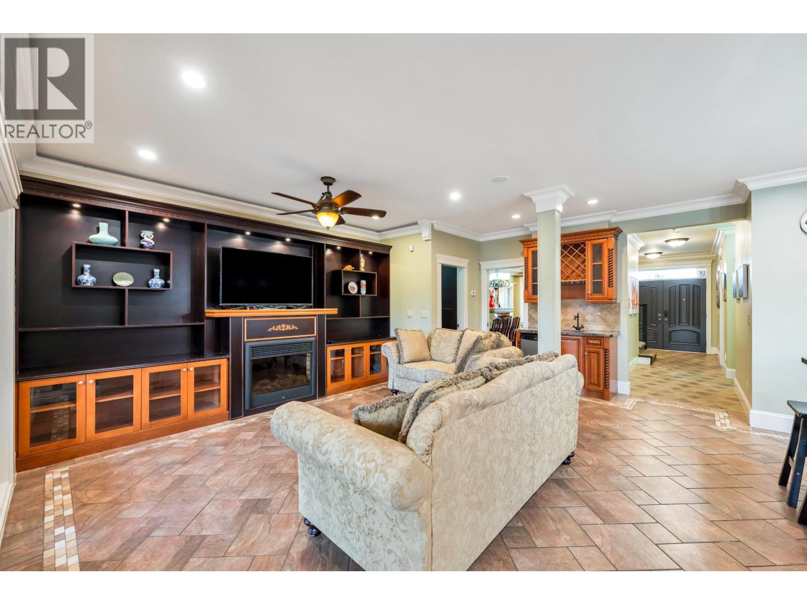 7307 2ND STREET, Burnaby