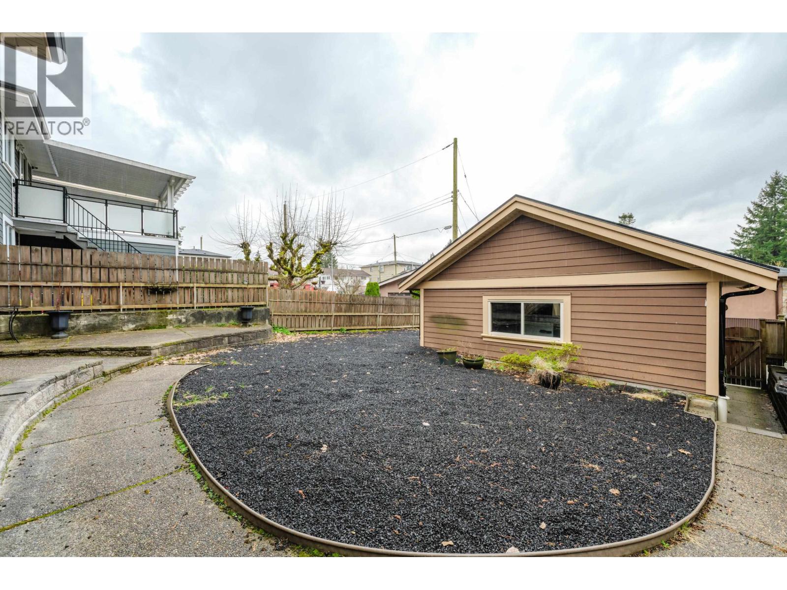 7307 2ND STREET, Burnaby