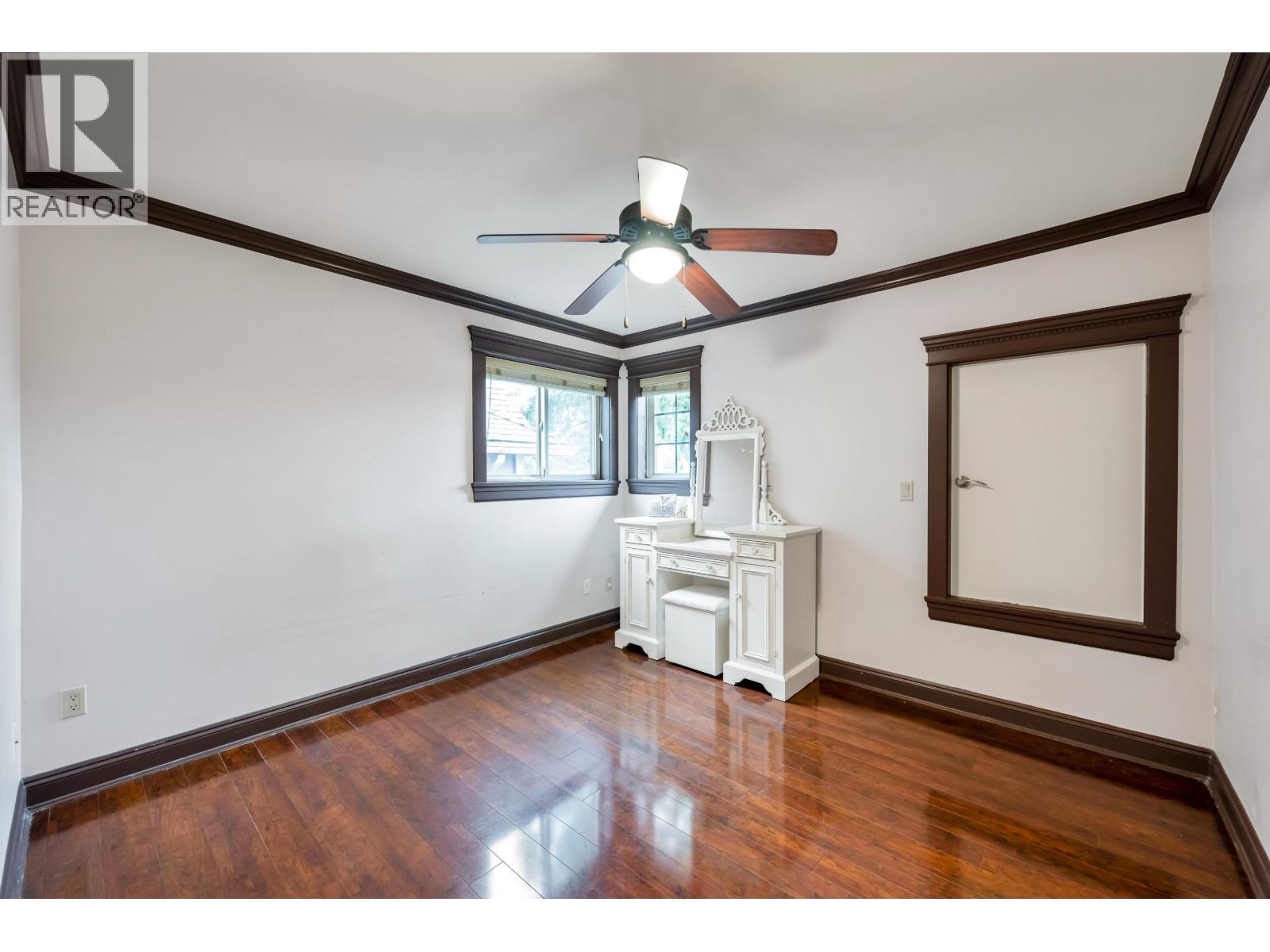 7307 2ND STREET, Burnaby