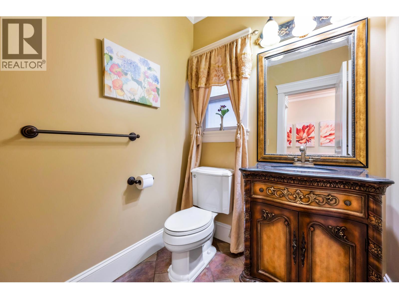 7307 2ND STREET, Burnaby