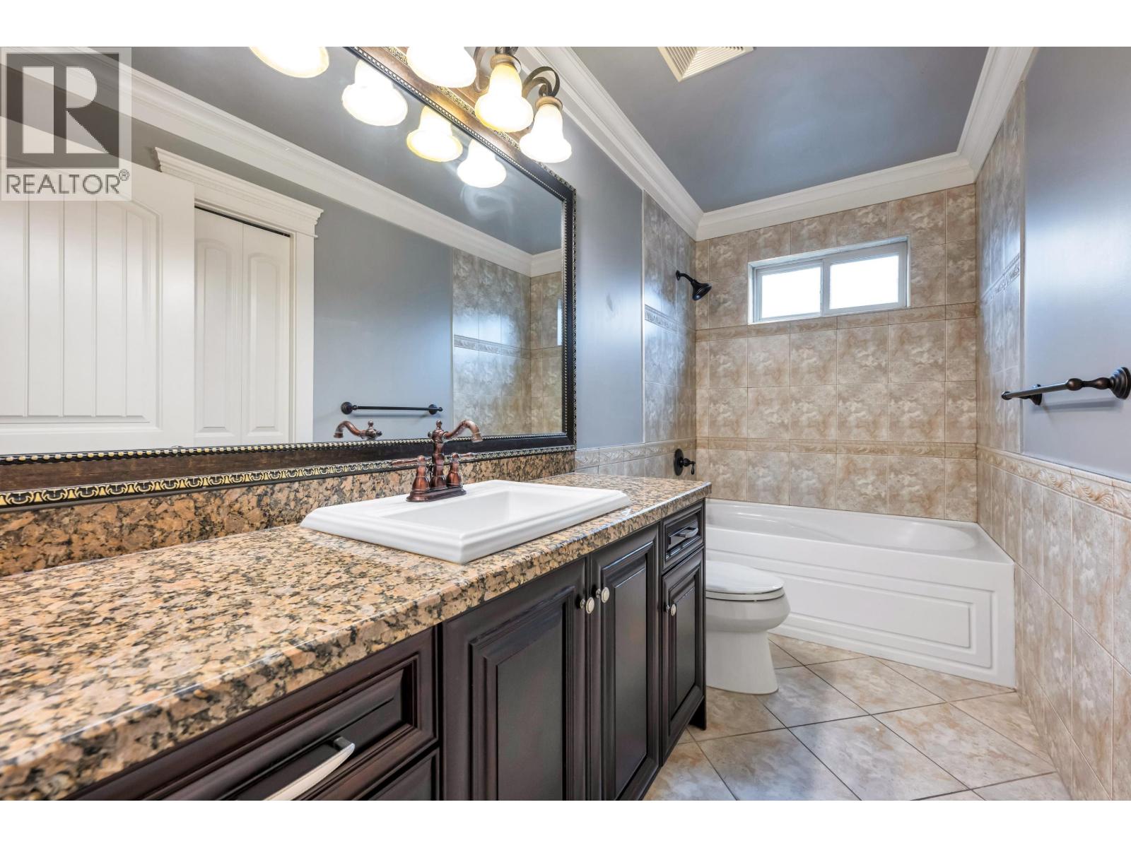 7307 2ND STREET, Burnaby