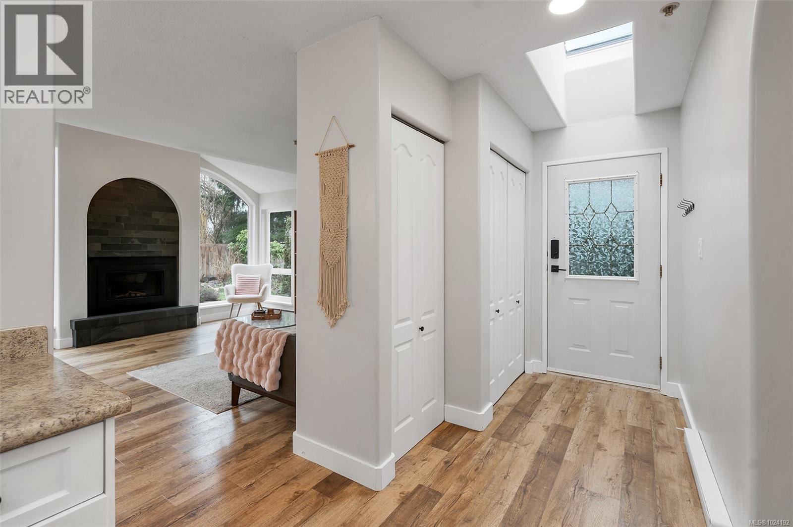 25 251 McPhedran Rd, Campbell River