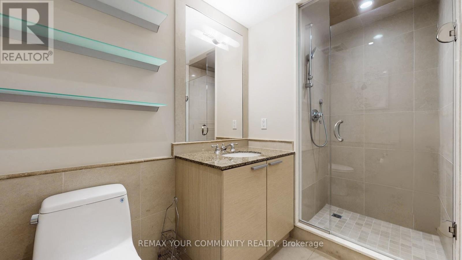 #18 27 ELKHORN DRIVE - 26
