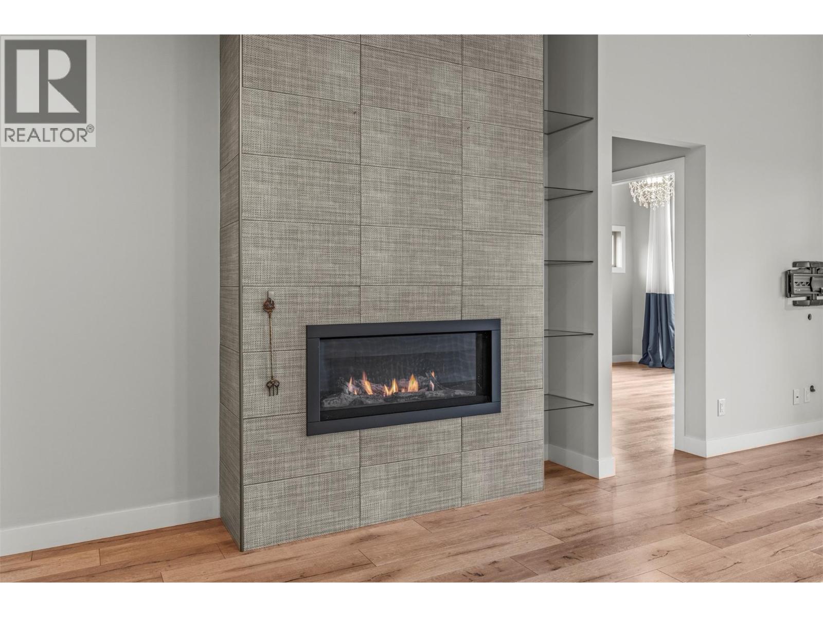  204 Vineyard Way, Vernon