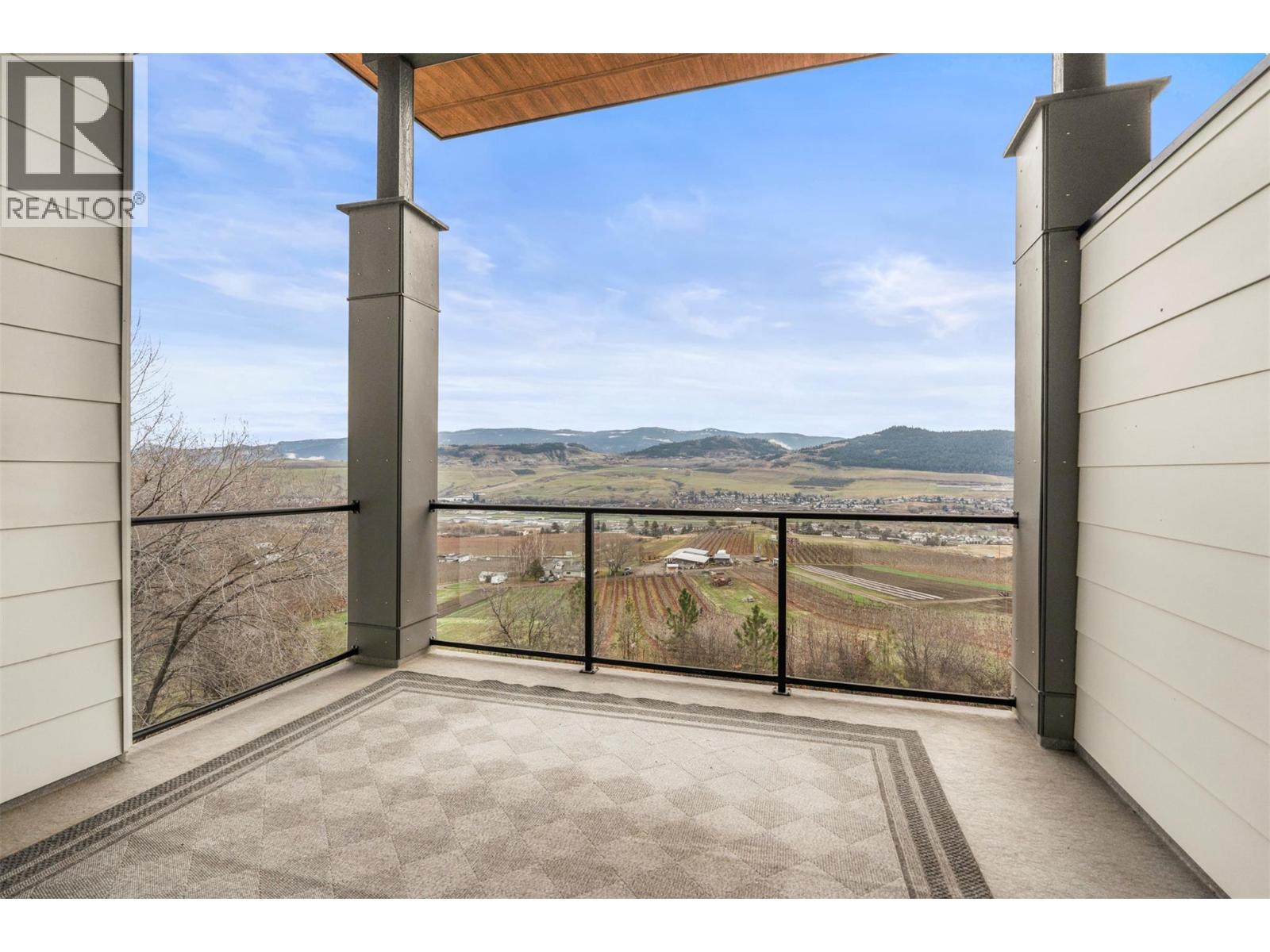  204 Vineyard Way, Vernon