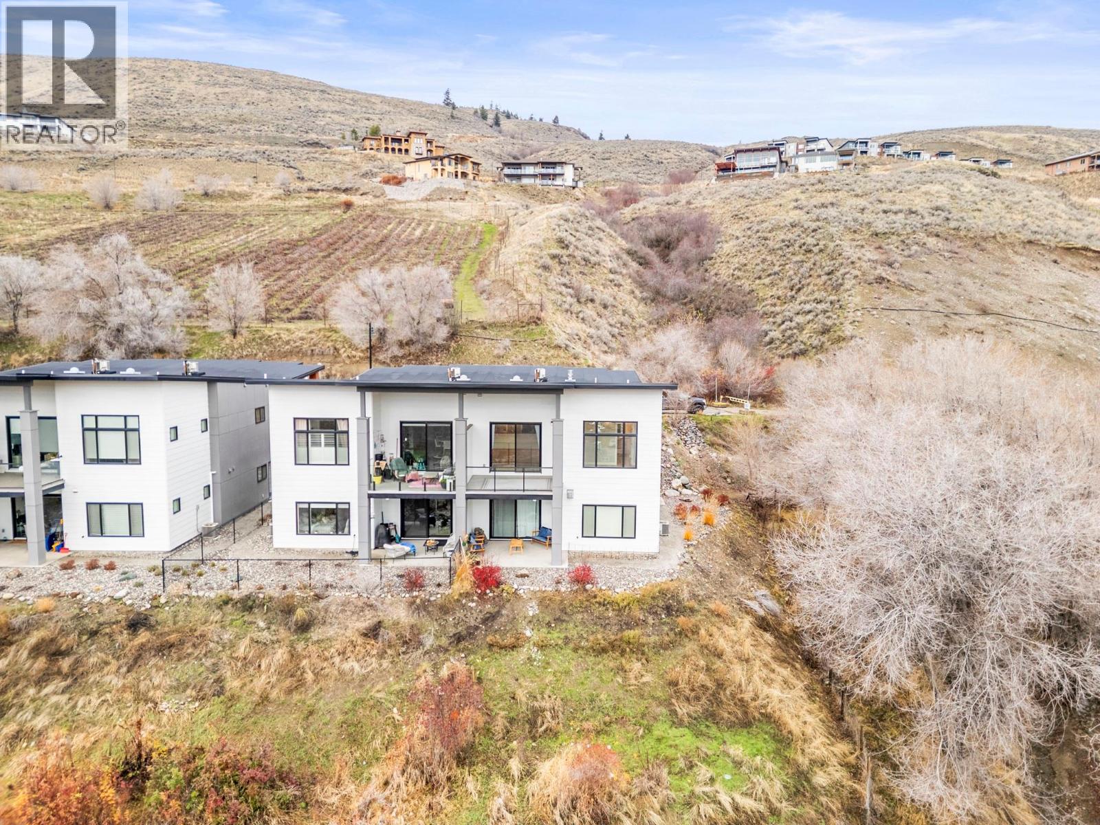  204 Vineyard Way, Vernon