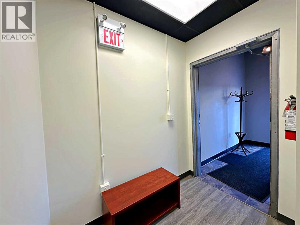 9906 Franklin Avenue, Fort McMurray