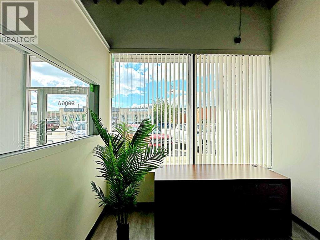 9906 Franklin Avenue, Fort McMurray