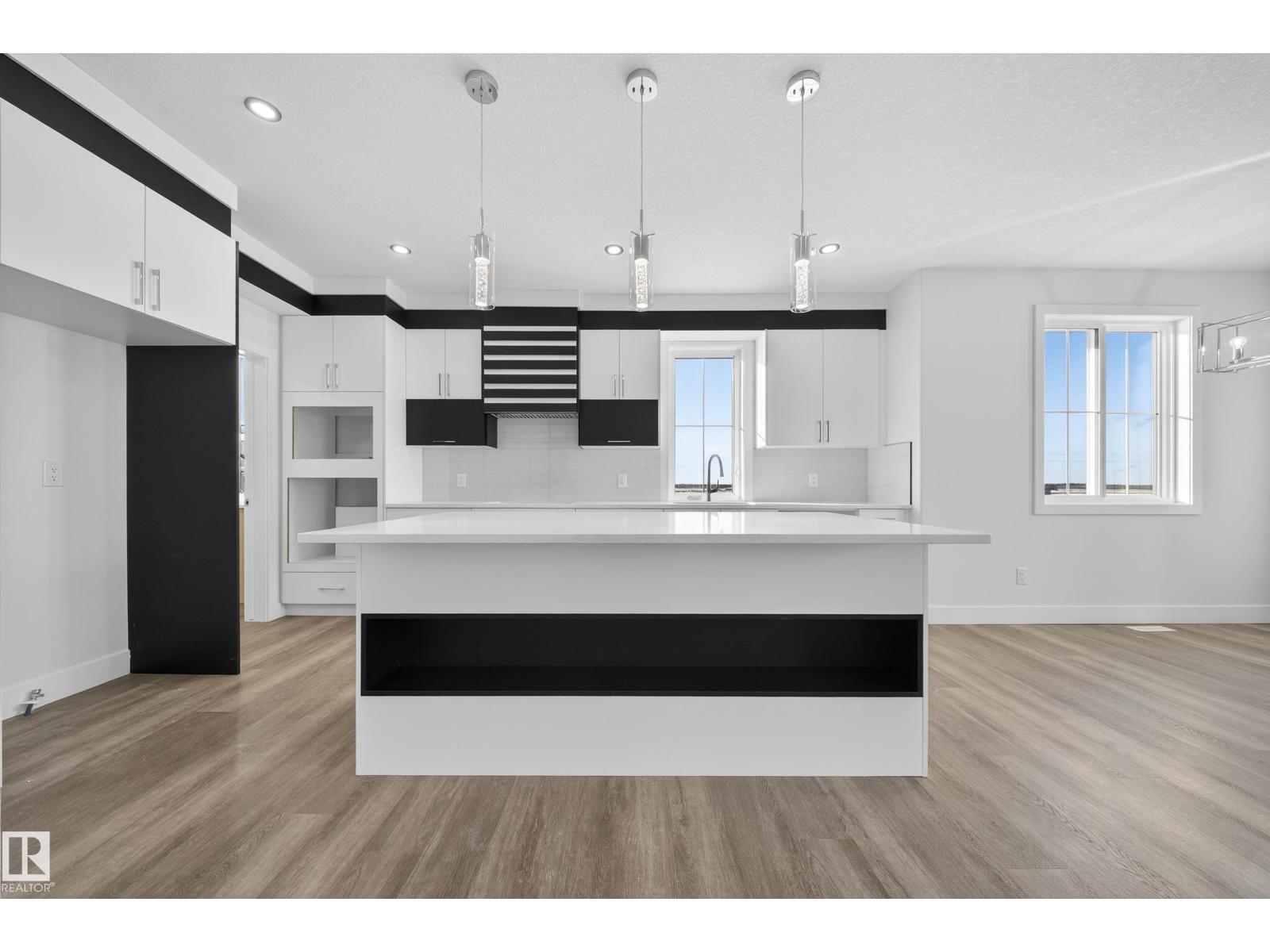 464 CRYSTAL CREEK LINK, Leduc