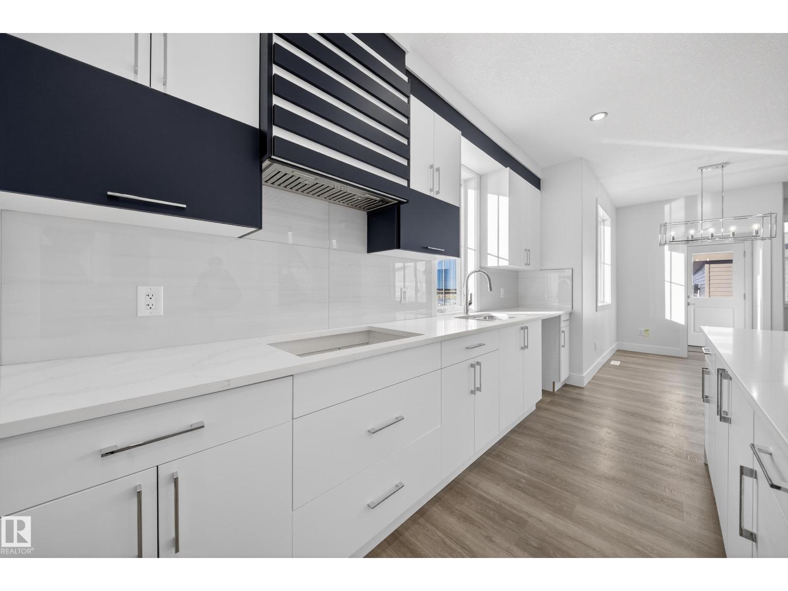 464 CRYSTAL CREEK LINK, Leduc