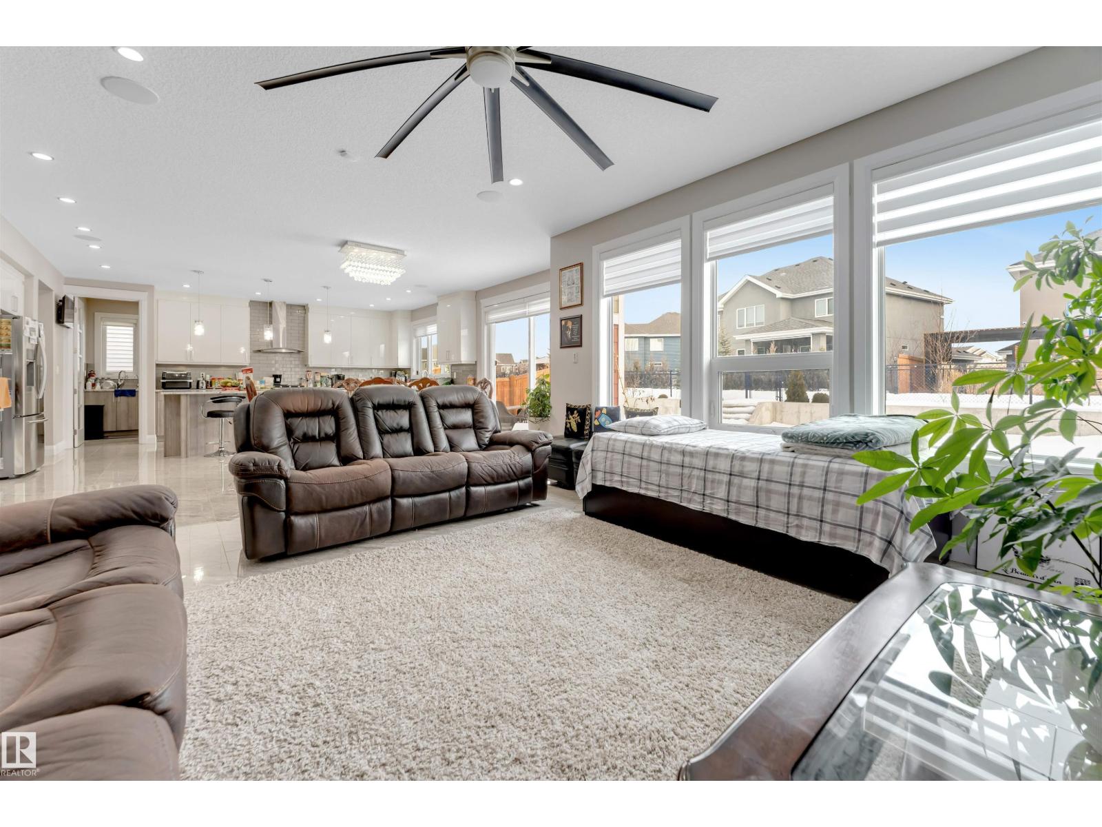 2029 89B ST SW, Edmonton