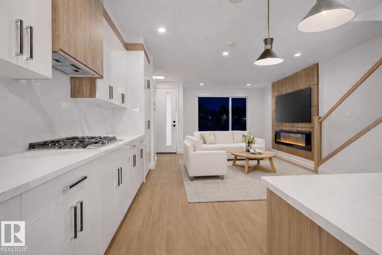 
          11140 126 Street NW
            <br/>
            <span>Edmonton</span>
            , 
            <span>AB</span>
             <span>T5M0P9</span>
         - Photo 30