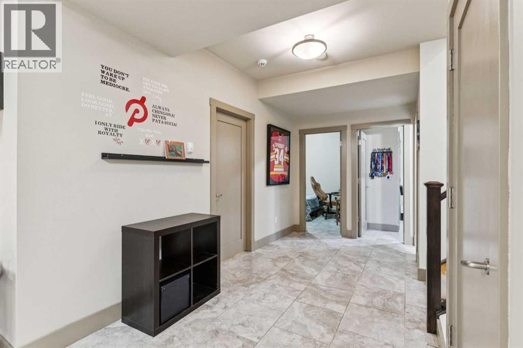 Single Family House for Sale in  Westmount Road NW Hillhurst Calgary 