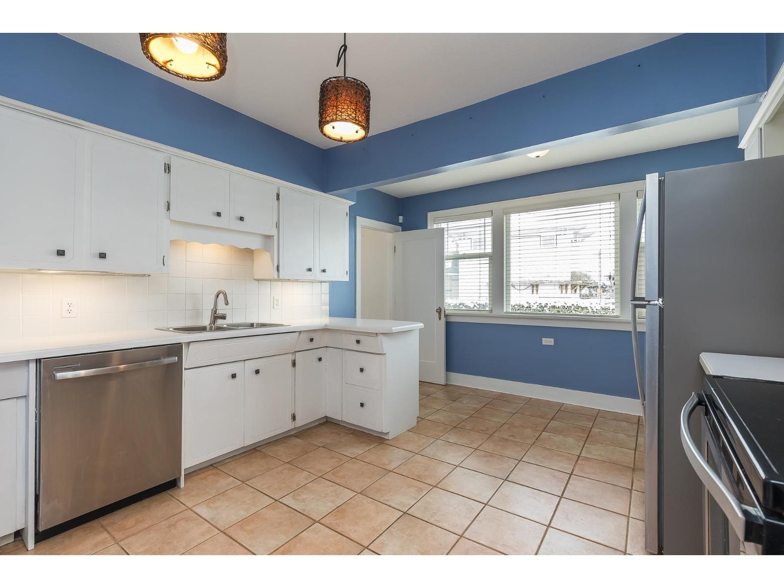 46085 FIRST AVENUE, Chilliwack Downtown, Chilliwack