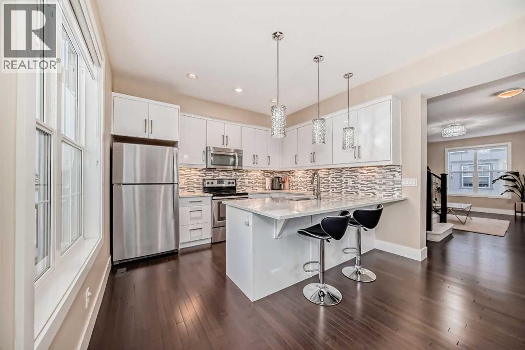 Single Family House for Sale in  Quarry Lane SE Douglasdale/Glen Calgary 