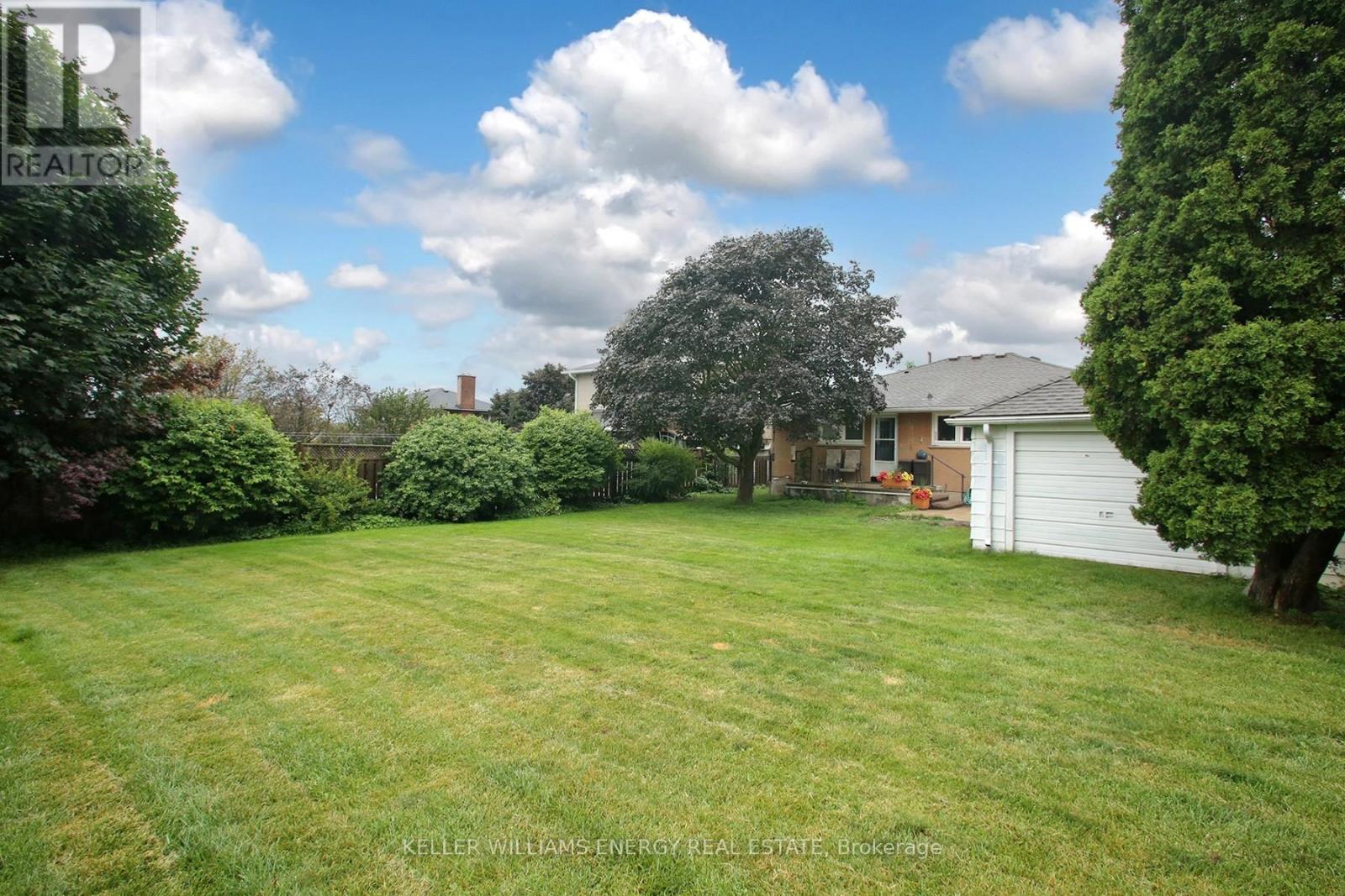 501 Kelly Unit Bsmnt photo 3