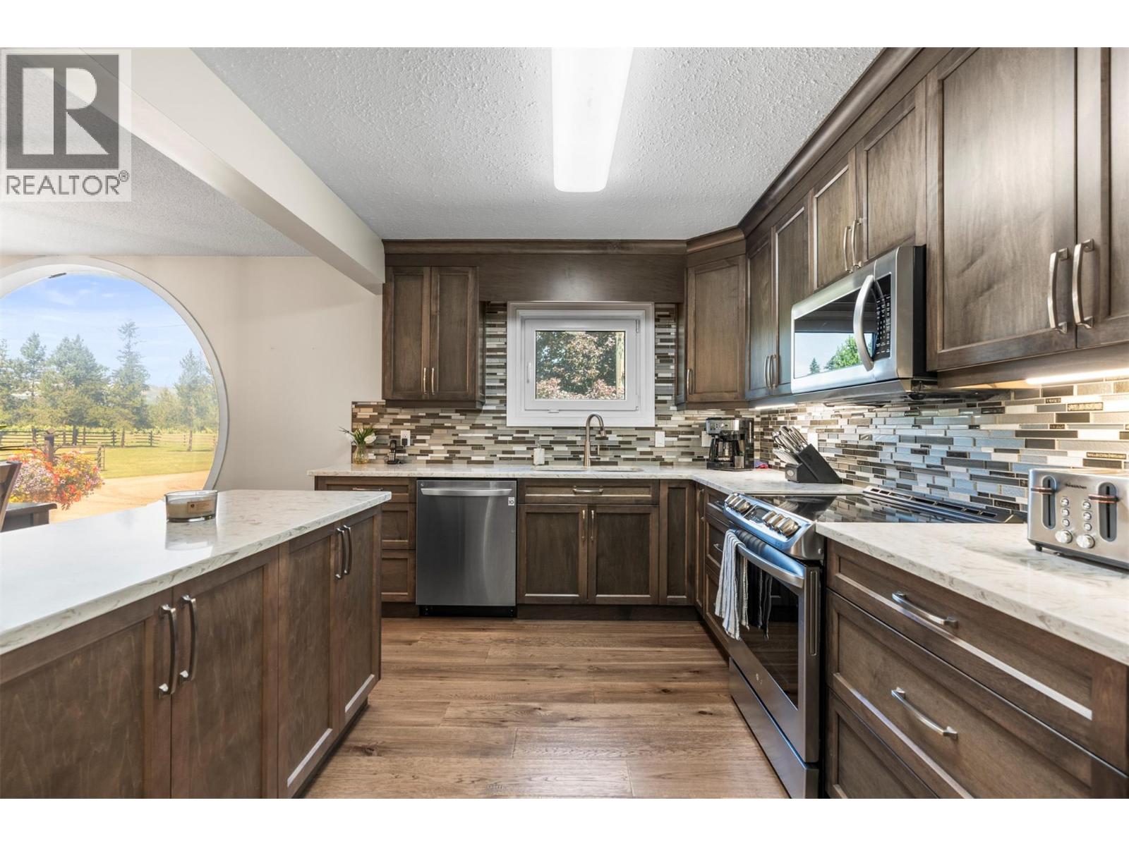 48 Waterside Road - 26