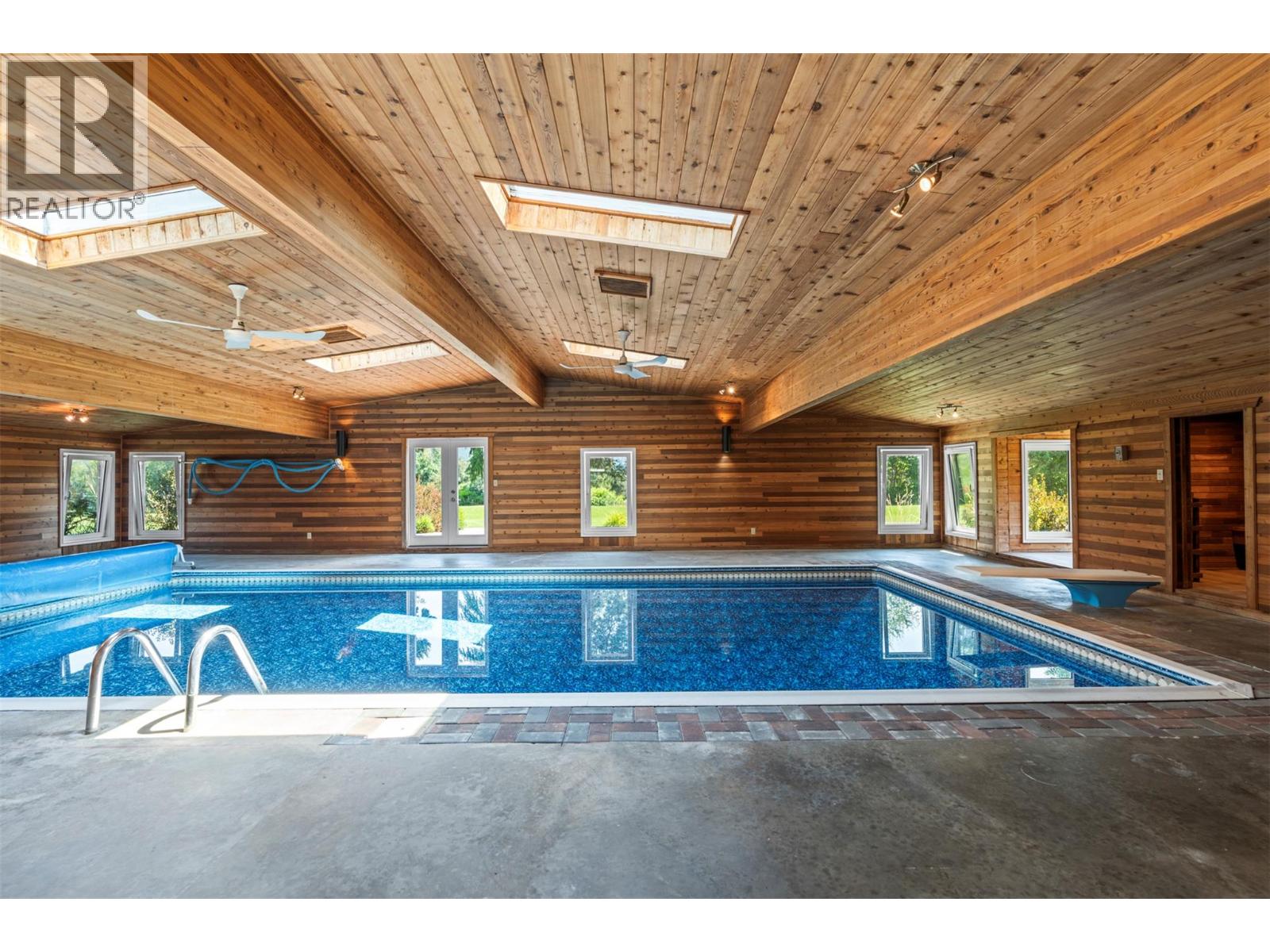 48 Waterside Road - 37