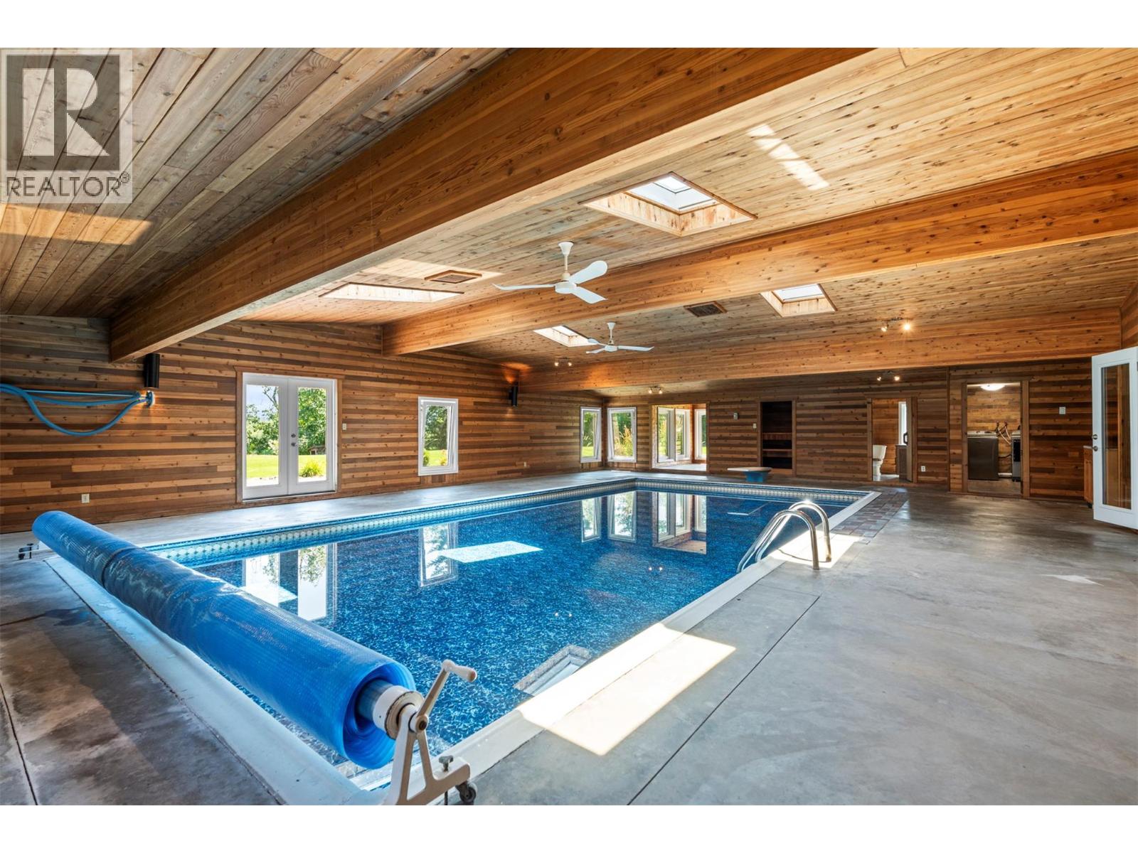 48 Waterside Road - 38