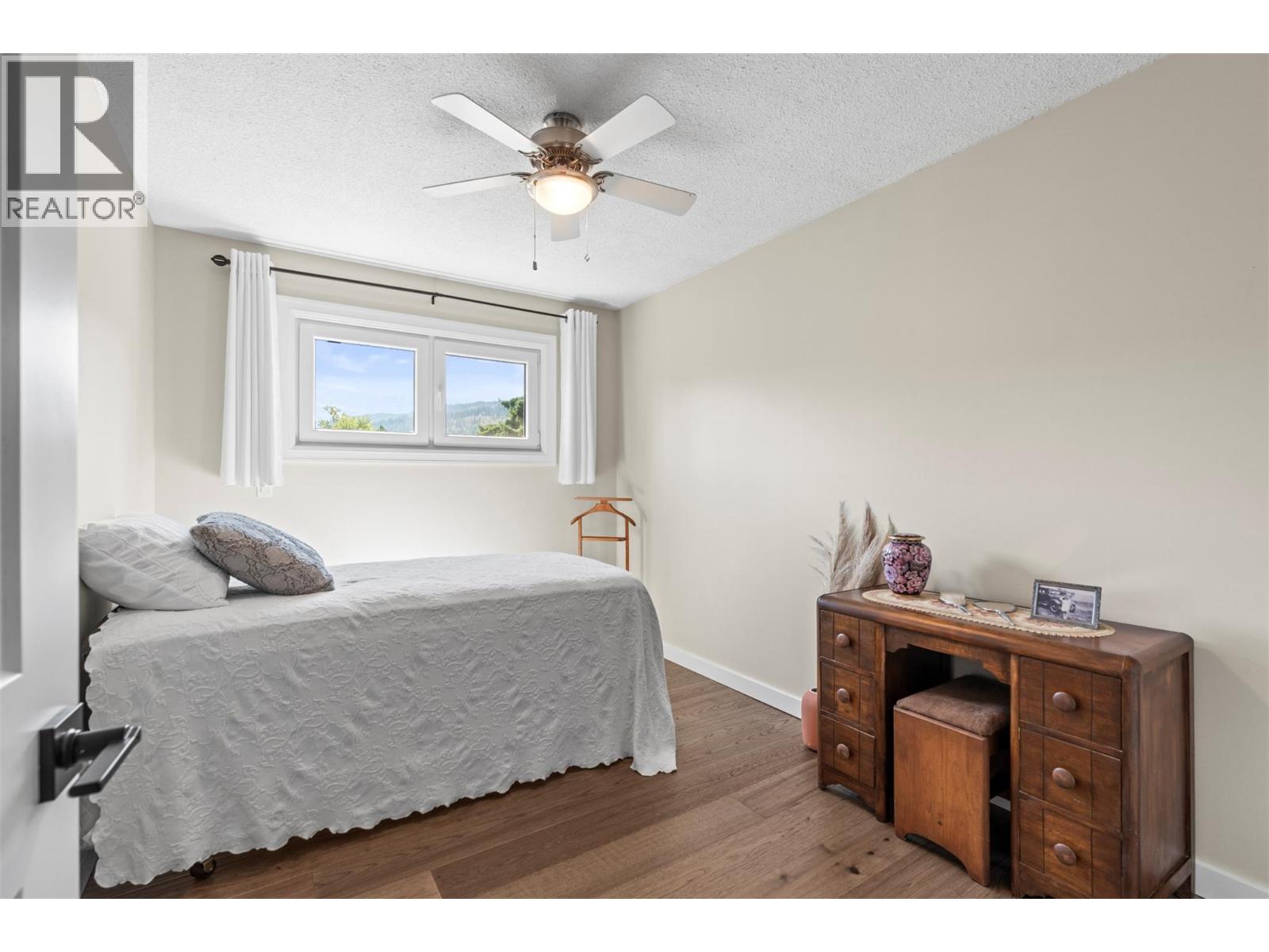 48 Waterside Road, Enderby