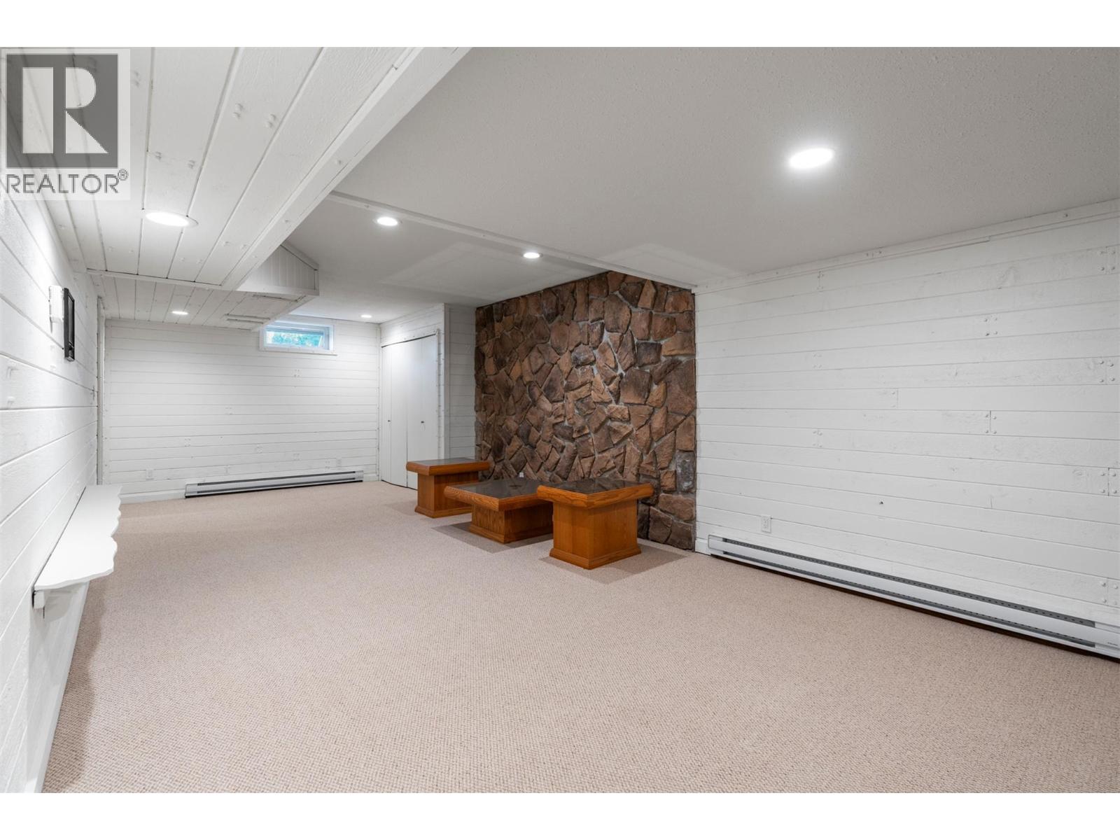 48 Waterside Road - 57