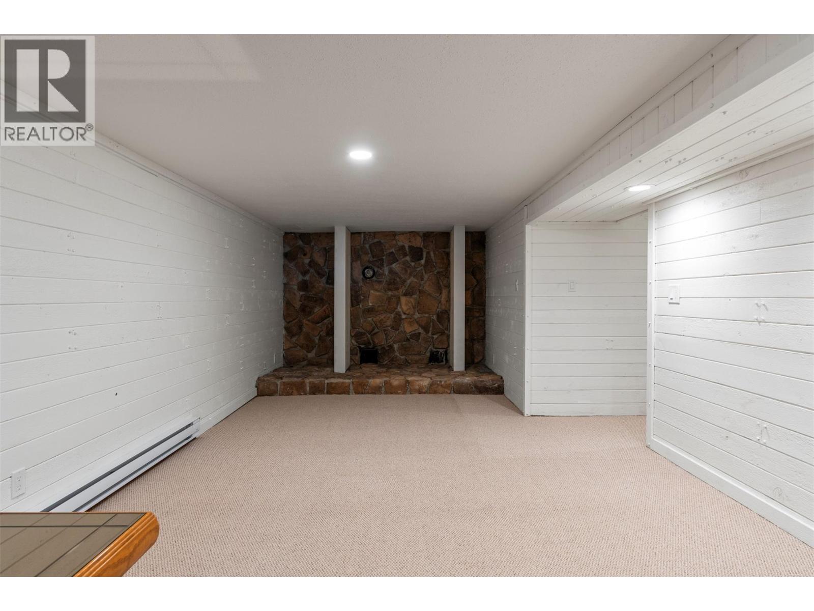 48 Waterside Road - 58