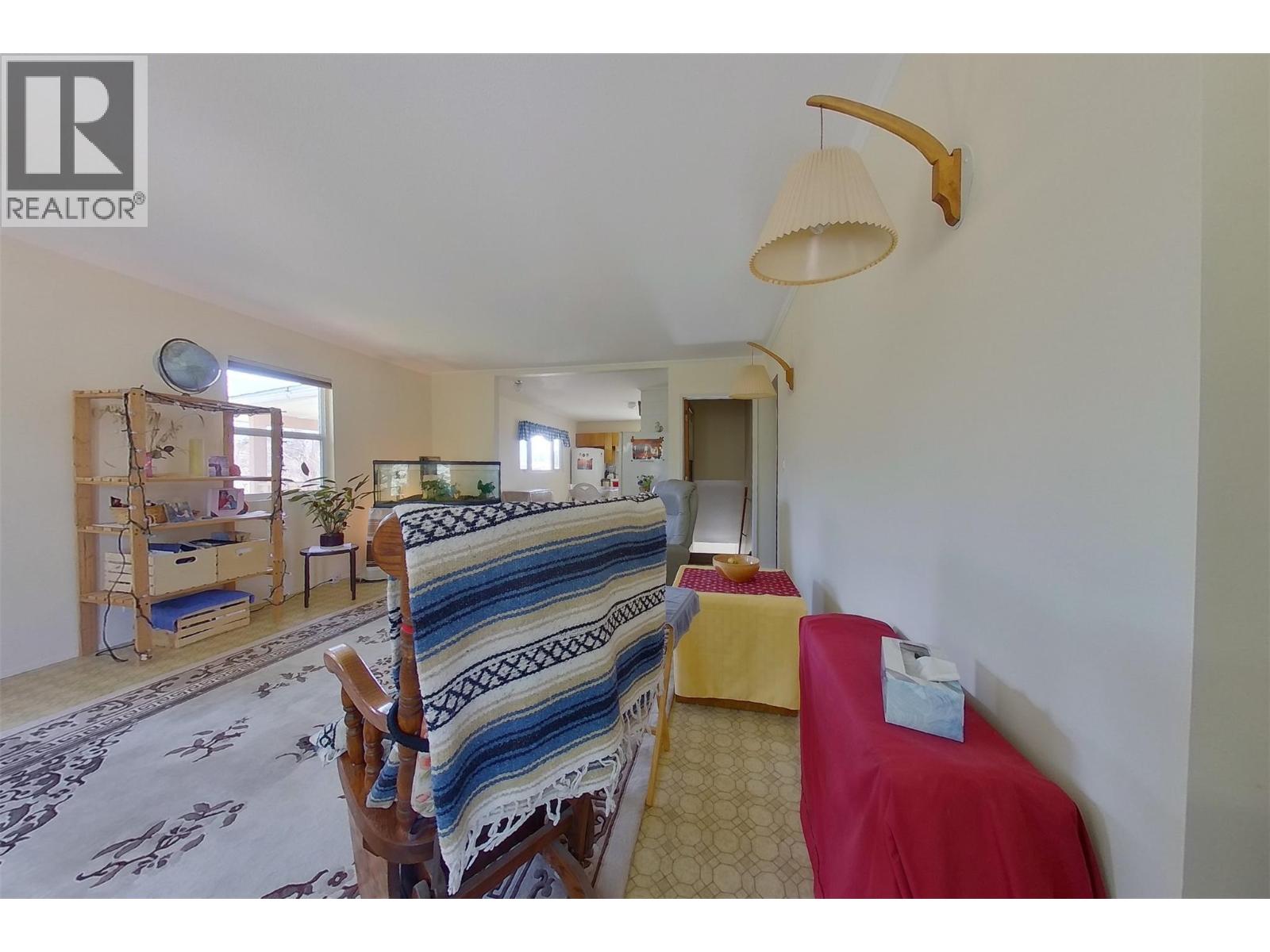  2813 3 Highway, Creston - Image 1