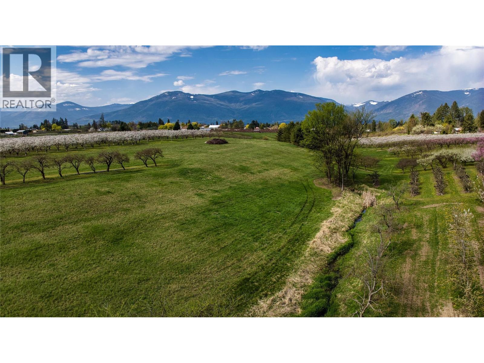  2813 3 Highway, Creston - Image 1