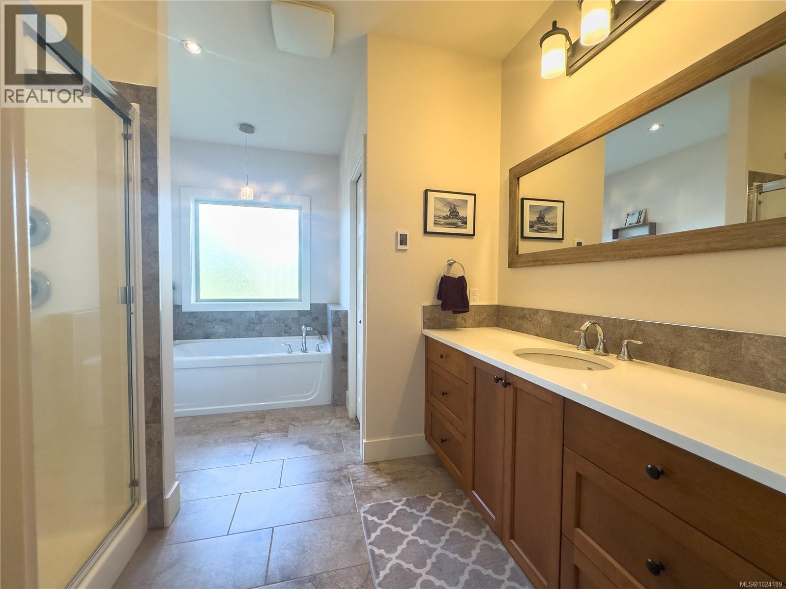 5970 Clements Rd, Duncan