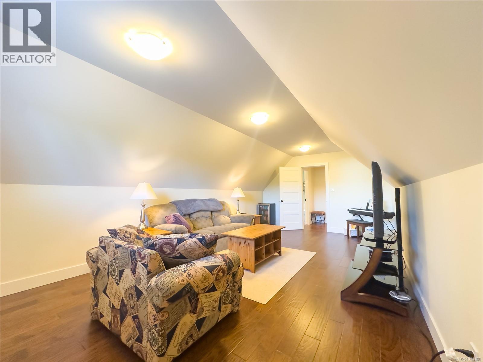 5970 Clements Rd, Duncan