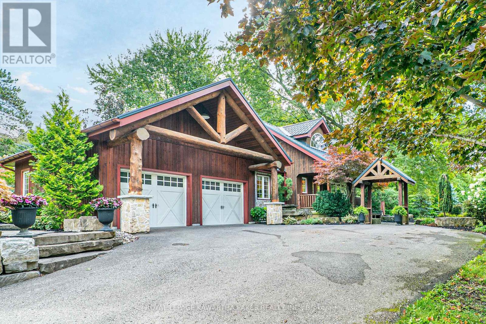7725 LESKARD ROAD N - 16
