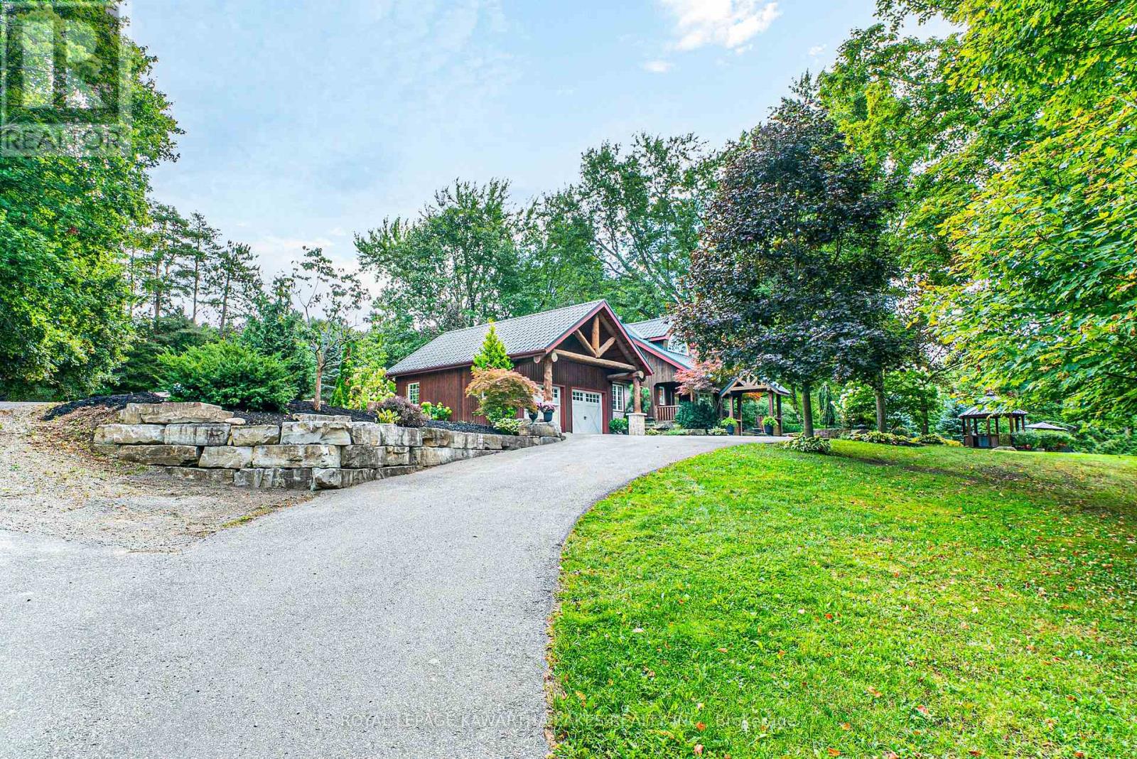 7725 LESKARD ROAD N - 17