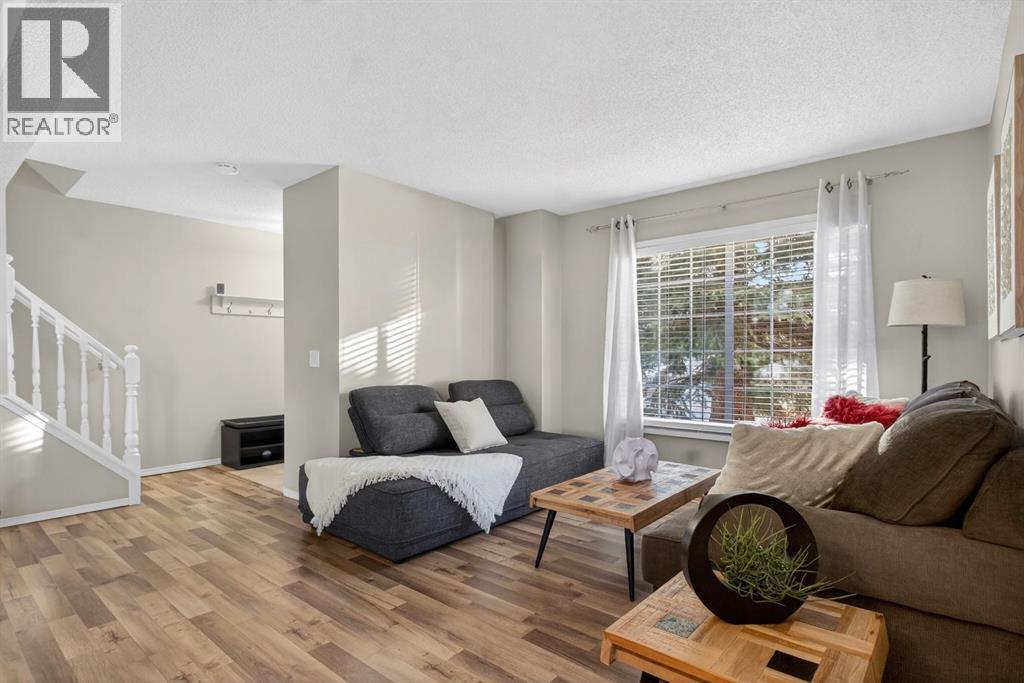 Single Family House for Sale in  Bedford Manor NE Beddington Heights Calgary 