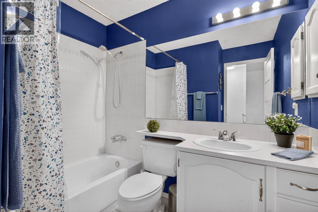 Single Family House for Sale in  Bedford Manor NE Beddington Heights Calgary 