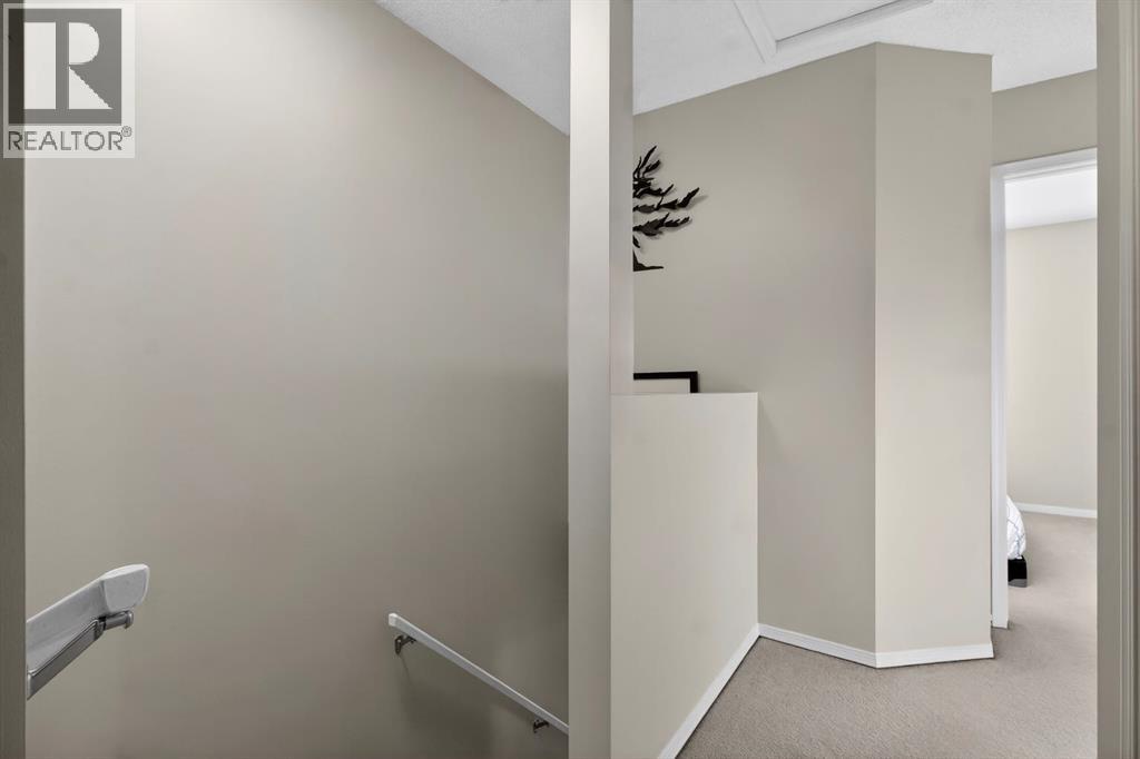 Single Family House for Sale in  Bedford Manor NE Beddington Heights Calgary 