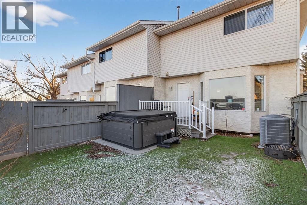 Single Family House for Sale in  Bedford Manor NE Beddington Heights Calgary 