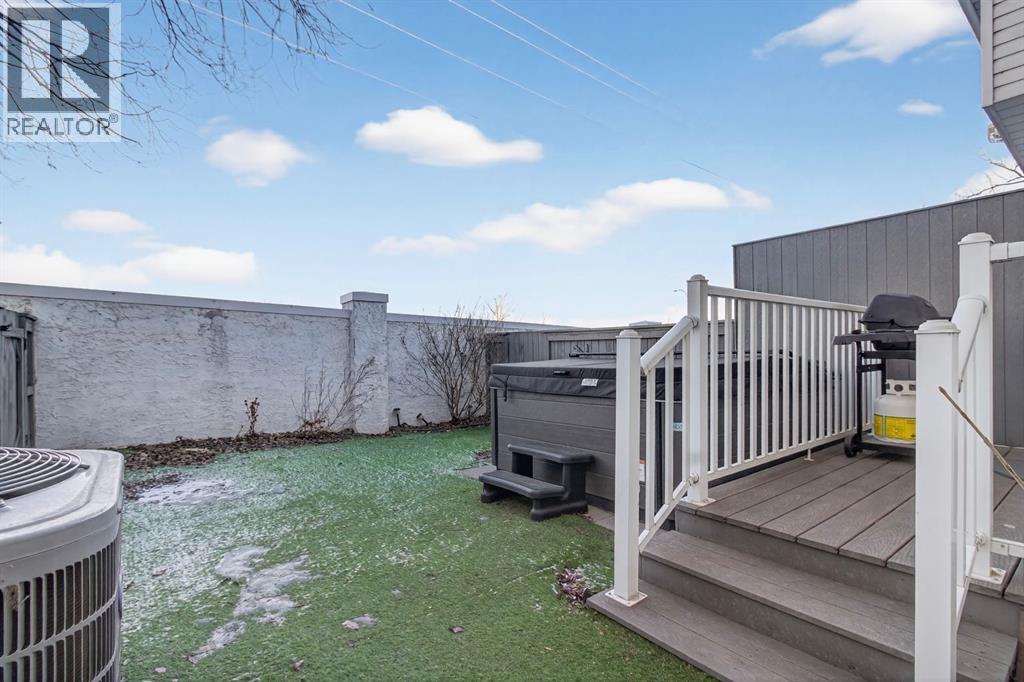 Single Family House for Sale in  Bedford Manor NE Beddington Heights Calgary 