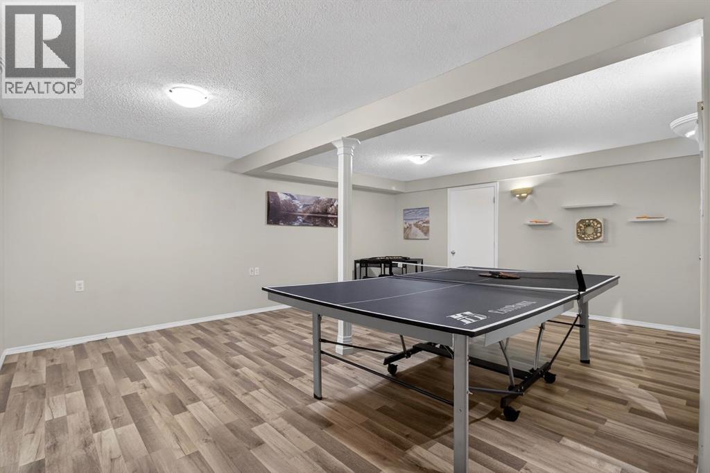 Single Family House for Sale in  Bedford Manor NE Beddington Heights Calgary 