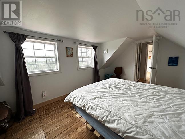 Property 26 of 50 of 9690 Grenville Street