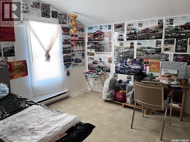 207 KINISTINO AVENUE W - 10