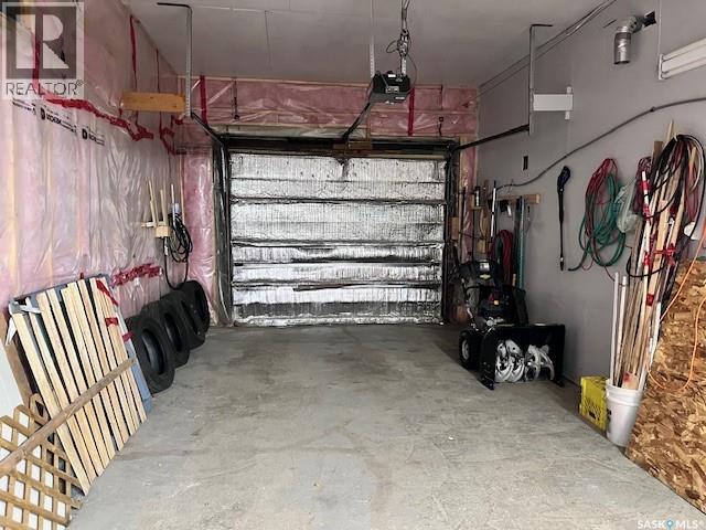 207 KINISTINO AVENUE W - 20