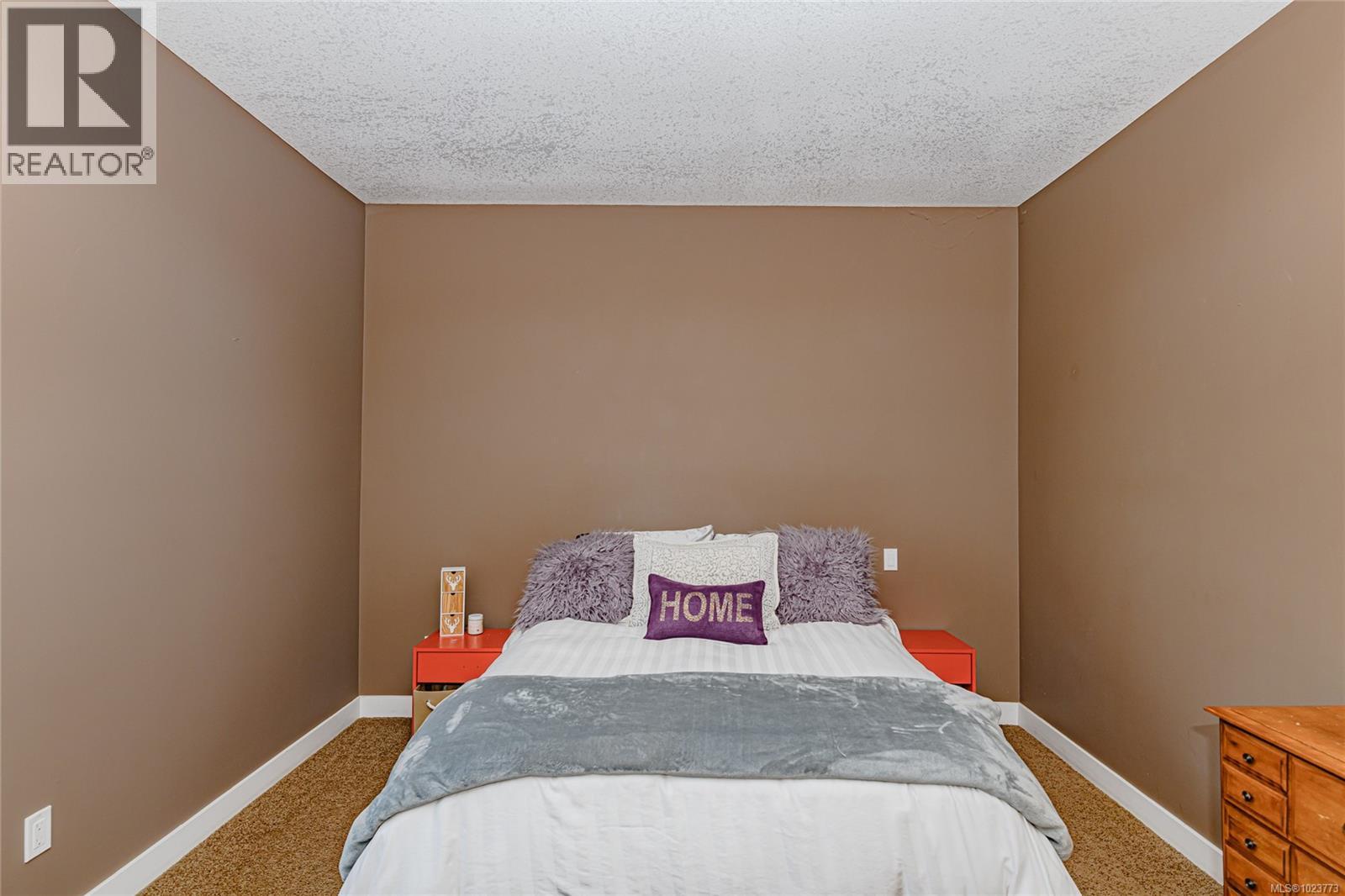 5729 Van Koy Rd, Duncan