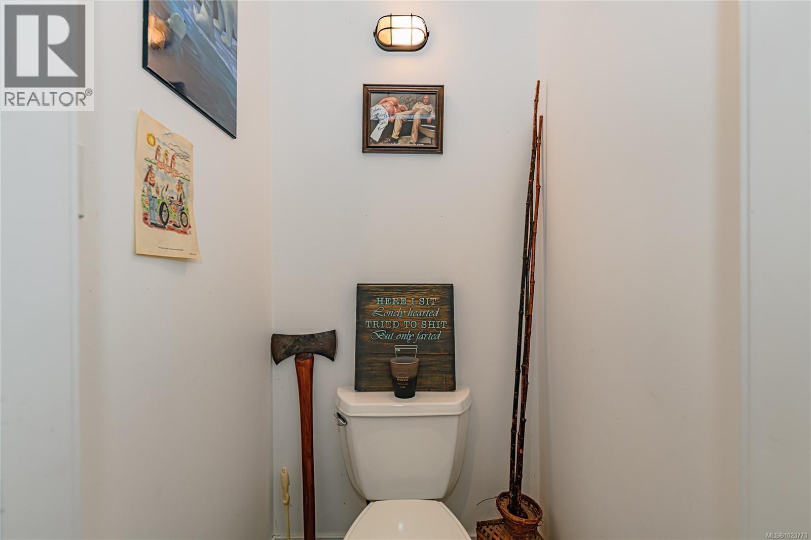 5729 Van Koy Rd, Duncan