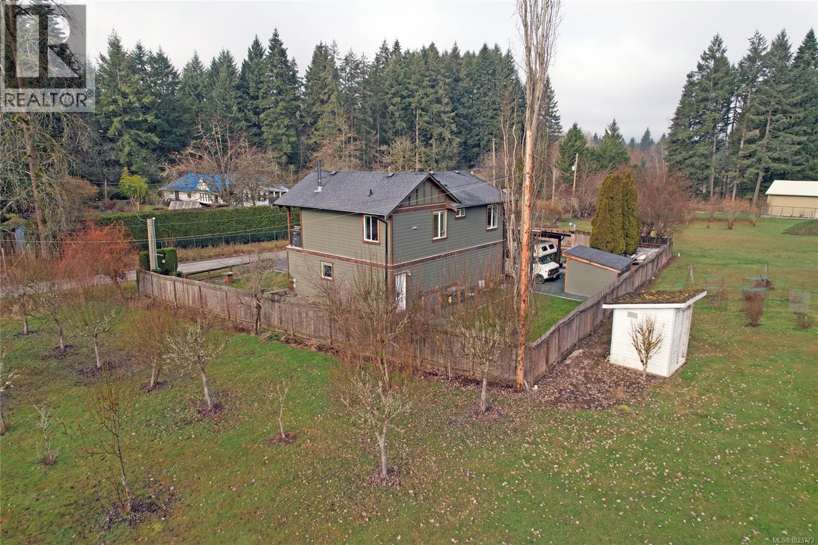 5729 Van Koy Rd, Duncan
